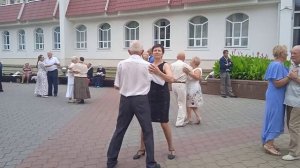 31.07.2021 Brest Belarus... Суббота... Танцы... Духовой оркестр В. Коваля...  Прогулки с Викторией.