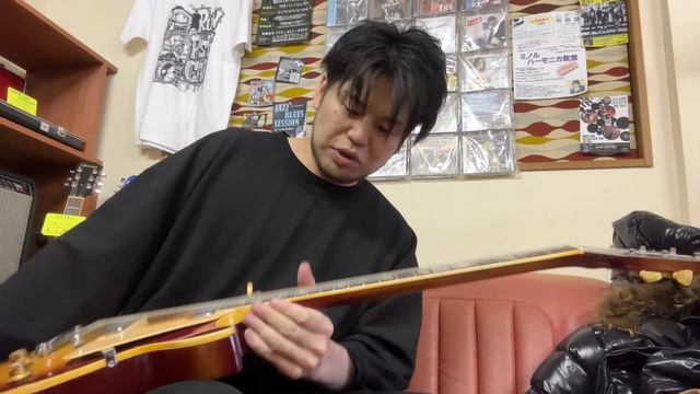 ギブソンのビンテージレスポール購入をめっちゃ悩む男のガチドキュメンタリー！1974年製GIBSON Les Paul Deluxe をタメシビキしたら超美麗サウンド過ぎて流行っちゃうどうしような動画 смотреть онлайн