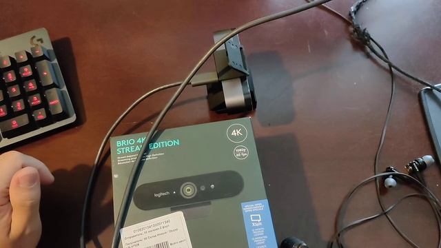 LOGITECH BRIO STREAM WEBCAM 4K (960-001194) смотреть онлайн