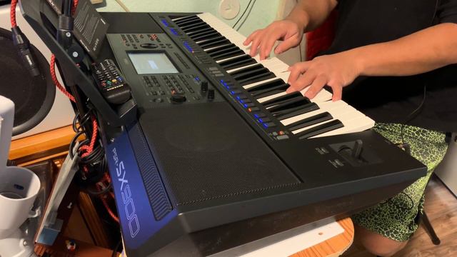 My Son’s Lullaby. Composed Using Yamaha PSR SX900 смотреть онлайн
