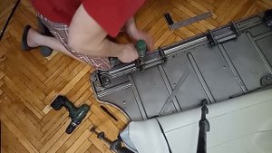 НИВА 3д (ВАЗ 21214) Установка подголовников заднего сидения.