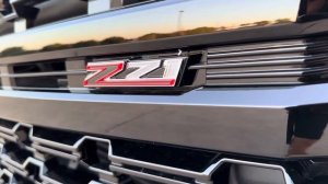Chevrolet suburban 2023 Z71