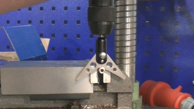 Реле свечей и косяки, так же точим латунь смотреть онлайн