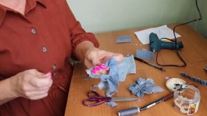 Брошь из джинсовой ткани. Мастер-класс от Натальи Зябловой. 0+