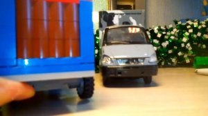 ЗИЛ из лего (хотели сделать Газель)