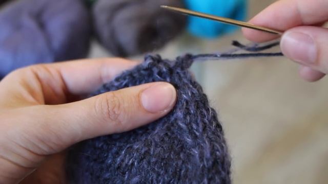 Варежки с вязаной подкладкой. Вязание спицами #KVK смотреть онлайн