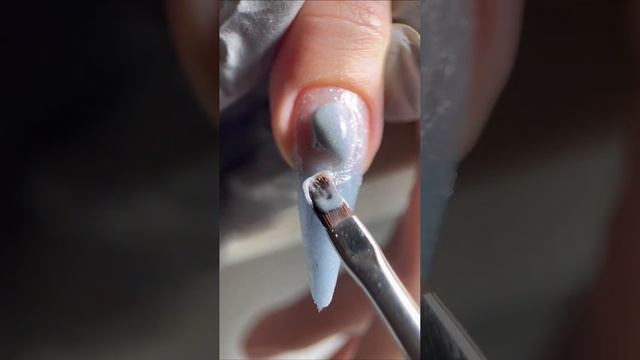 Светоотражающий гель Classic для моделирования ногтей смотреть онлайн