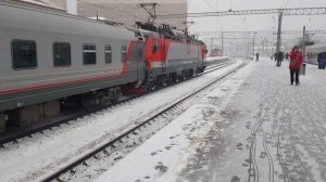 ЭП20 017 на Казанском вокзале с поездом Москва Липецк