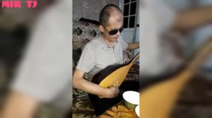 Классики Абдумалик Турсунов - Падарам