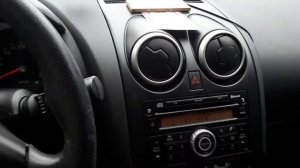 Снятие накладок дверных ручек Nissan Qashqai Ниссан Кашкай j10
