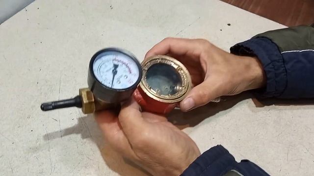 Барокамера для проверки свечей зажигания под давлением