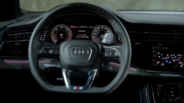 Audi q8 Interior