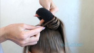 ПРИЧЕСКА на ВЫПУСКНОЙ с валиком для волос | new easy bun - twist hairstile using DONUT
