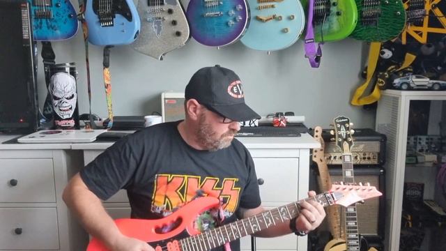 Ibanez Jem Jr. neon pink demo смотреть онлайн