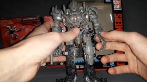 Обзор на фигурки трансформеров Megatron and Brawl Transformers Hasbro studio series review