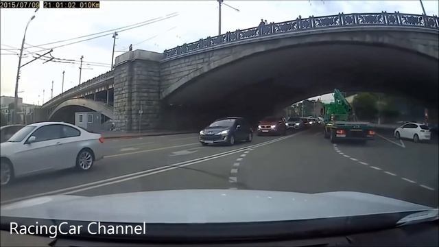 New MERCEDES BENZ CRASH Compilation - Best Mercedes Accident ML E CL CLS S GL смотреть онлайн