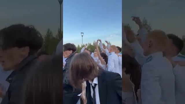 Выпускной кадеты. 2023. Танцы смотреть онлайн