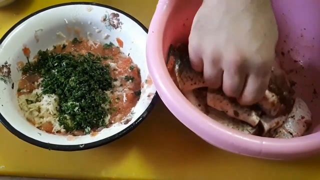 Рыба кефаль,Как мариновать и жарить.у кефалья поменьше костей. смотреть онлайн