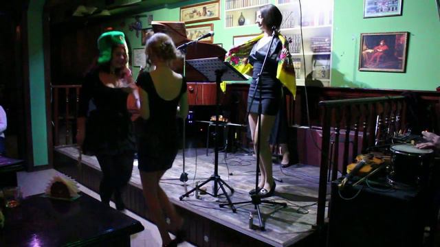 Nouvelle Vague I'm Just a Simple Russian Girl cover ВИА «По ОбстоятельствамЪ»(кавер-группа Ростов) смотреть онлайн