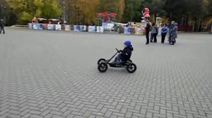 веломобили гонки у цирка!!!