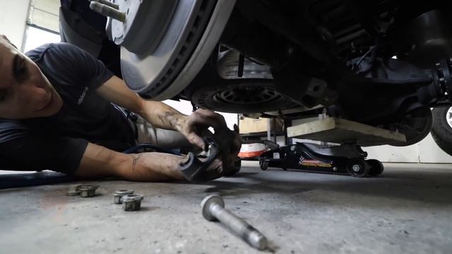 Installing a 4" Lift Kit on My New Truck? смотреть онлайн