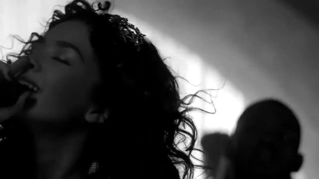 Armani DIAMONDS VIOLET WOMEN смотреть онлайн