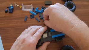LEGO Monster Truck | 60402 | Speed Build.