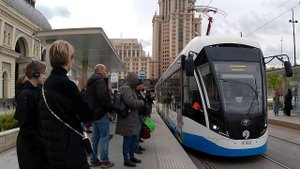 Москва. Два трамвая «Витязь» на Павелецкой площади. 11 мая 2024