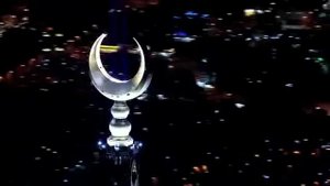 В Мекке запустили самые большие в мире часы!!!.mp4