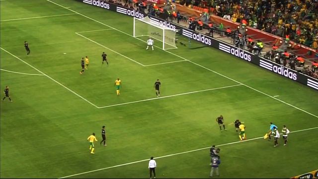 Teko Modise Took On Mexico At The 2010 World Cup смотреть онлайн