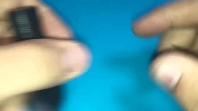 Замена батарейки в ключе Мерседес / Replacing battery in the Mercedes key смотреть онлайн