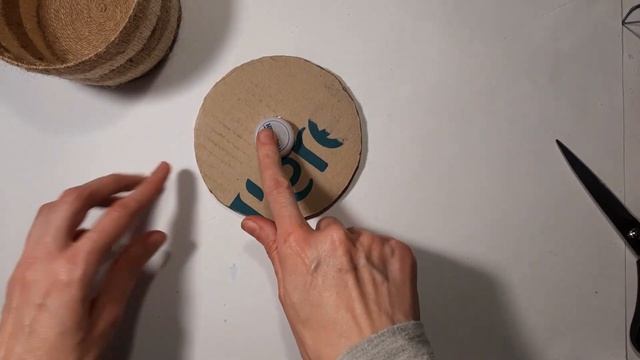 Идея. Декорируем пластиковое ведёрко / bucket decor смотреть онлайн