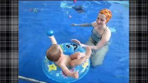 Дети купаются в бассейне. Бассейн для детей от 1 года. Занятия в бассейне для детей.