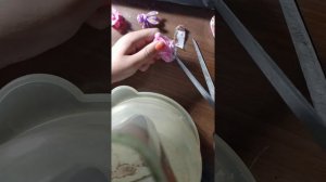 Стоит ли покупать яйца в светофоре?