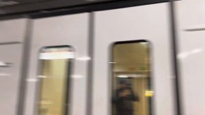 Электропоезд ЭД4М-0453 ”Фирменный Экспресс” сообщением ”Площадь Трёх Вокзалов - Петушки”