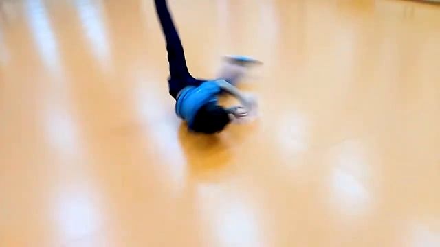 B-Boy Boots. 12 лет. (Лицей №161). Студия брейк-данса Sense of life смотреть онлайн