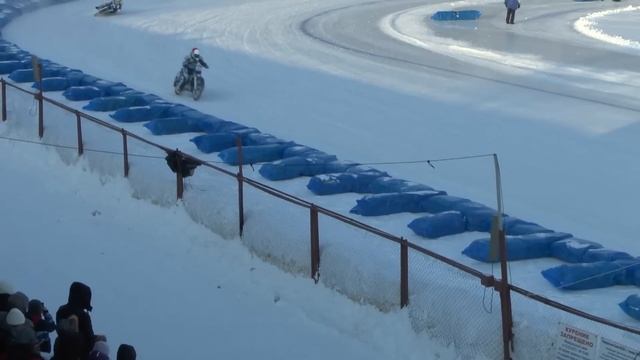 Мотогонки на льду К Ч Р Супер лига Уфа 18 02 2023 г часть 3 смотреть онлайн