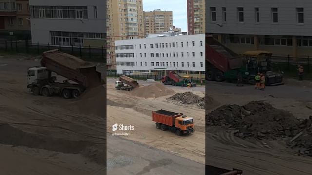 Разгрузка трех самосвалов #Shorts