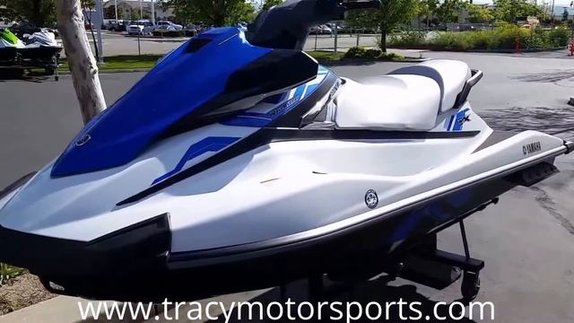 For sale: 2015 Yamaha VX Waverunner