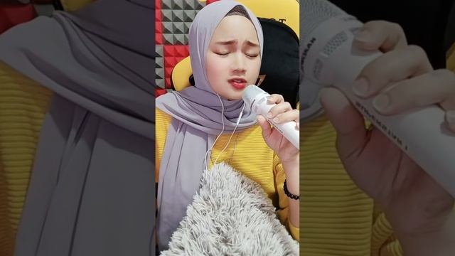 She is soooo cute #2023 #bigo #bigolive #girl_status #cute #new || girls live adda || #girlsliveadd смотреть онлайн