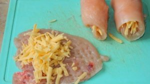 Куриные рулеты с сырной начинкой