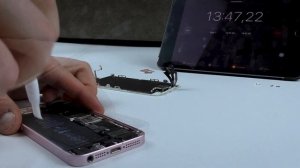 Как заменить аккумулятор на iPhone SE? / ИНСТРУКЦИЯ
