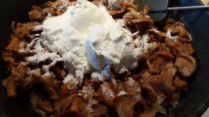 Картофельные котлеты с грибным соусом из лисичек