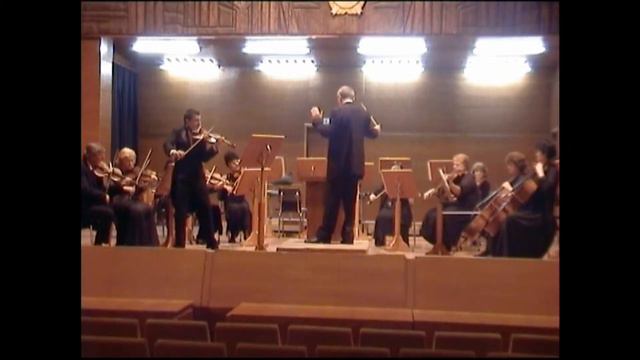 J.S.Bach Violin Concerto in a mall 1st mov