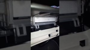 Замена салонного фильтра на suzuki ignis 2016