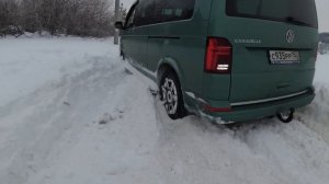 Экспресс тест полного привода VW Caravelle. 20 метров борьбы с лебёдкой.