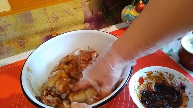ПИКАНТНЫЕ СВИНЫЕ НОЖКИ/SPICY LEGS/辣腿Là tuǐ/매운 다리maeun dali/@ ВКУСНАЯ КУХНЯ. АЛЛА КОРБУТ смотреть онлайн