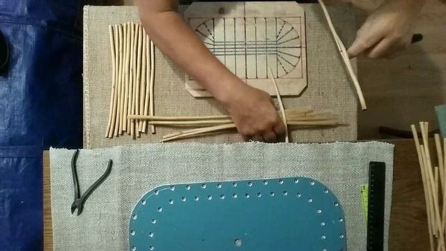 13. Лозоплетение. Донышко корзинки 