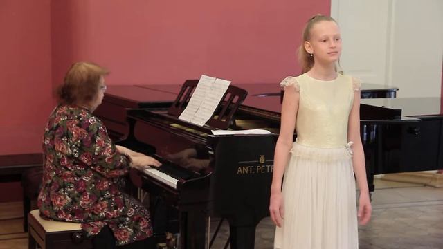 Латышская народная песня «Ярче розы, я девчонка» смотреть онлайн