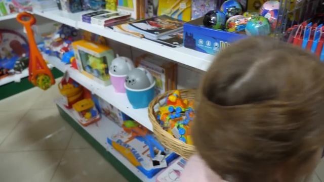 VLOG Распухшая губа и кризис пяти лет смотреть онлайн